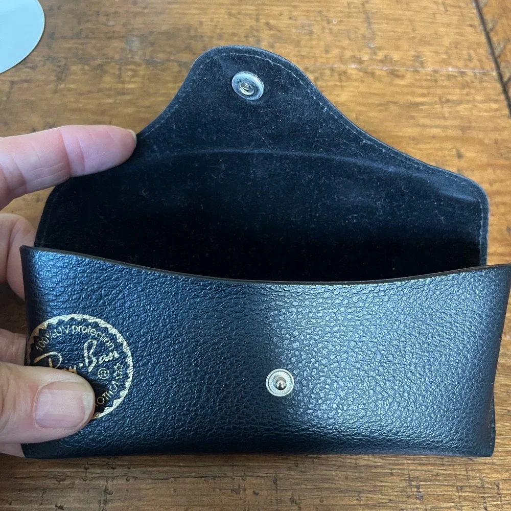 Ray-Ban Black Snap Eyeglass Sunglasses Case Logo‎ Soft Shell